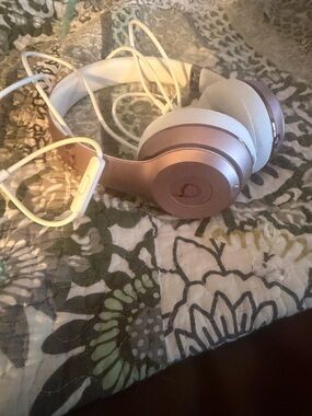 Beats by Dre On-Ear Headphones in Rose Gold and White Wired